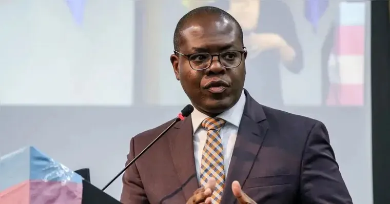 Imagem ilustrativa da notícia: Polícia Federal indicia Silvio Almeida por denúncias de assédio sexual