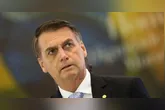 Jair Bolsonaro foi condenado a pagar R$ 1 milhão por danos morais coletivos devido a declarações racistas feitas durante seu mandato, com a obrigatoriedade de retratação pública.