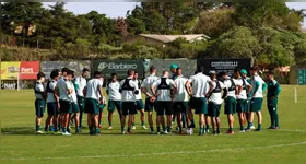 Delegação da Chapecoense sofre com foguetório em Belém antes de jogo decisivo na Série B
