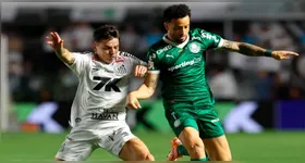 Imagem ilustrativa da notícia Santos vence Palmeiras com gol no fim e sai do Z4