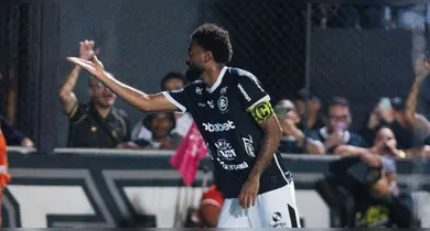 Imagem ilustrativa da notícia: Remo leva gol no último lance e cede empate à Chapecoense