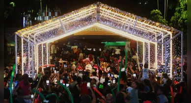 Imagem ilustrativa da notícia: Belém acende espírito natalino e  encanta visitantes com Domingueira especial
