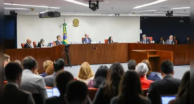 Imagem ilustrativa da notícia: Bolsonaro: STF retoma julgamento a partir das 9h