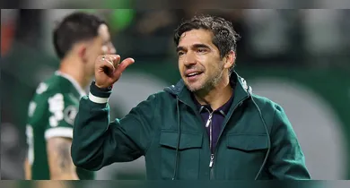 Imagem ilustrativa da notícia: Abel chora, admite mágoa com a torcida e ganha afago de Leila