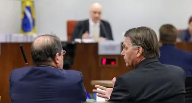Imagem ilustrativa da notícia: Saiva como foi o primeiro dia de julgamento de Bolsonaro