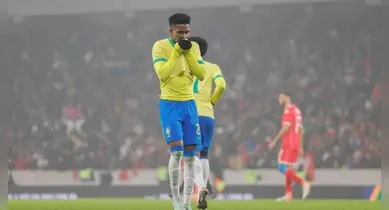 Imagem ilustrativa da notícia: Brasil empata com a Tunísia e fecha ano com mais um tropeço