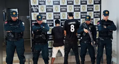 Imagem ilustrativa da notícia: Dois suspeitos são presos com drogas em quarto de hotel