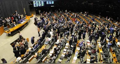 Imagem ilustrativa da notícia: A semana no congresso: prisão e efeitos eleitorais