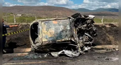 Imagem ilustrativa da notícia: Dentista morre após explosão de veículo contra carreta