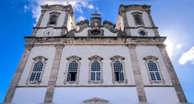 Imagem ilustrativa da notícia: Brasil ganha 2º columbário; boxes podem custar até R$ 1 milhão
