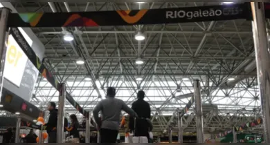 Imagem ilustrativa da notícia: Falsa ameaça de bomba fecha Aeroporto do Galeão. Entenda!