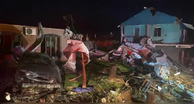 Imagem ilustrativa da notícia: Tornado causa destruição e deixa  pelo menos 5 mortos no Brasil 
