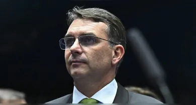 Imagem ilustrativa da notícia: Flávio Bolsonaro: estratégia política para 2026