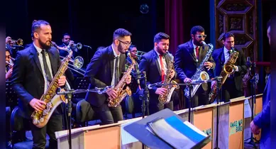 Imagem ilustrativa da notícia: Orquestra que mistura jazz, brega e carimbó se apresenta em Marabá