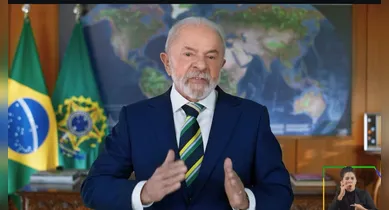 Imagem ilustrativa da notícia: Em pronunciamento, Lula fala em “traidores” e defende o Pix