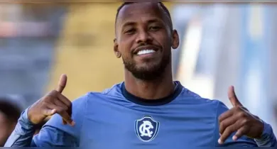 Imagem ilustrativa da notícia: Santa Cruz assina contrato com lateral do Clube do Remo