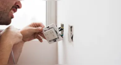 Imagem ilustrativa da notícia: Veja cinco dicas para evitar choques elétricos de casa