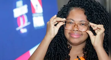 Imagem ilustrativa da notícia: Estado entrega mais de dois mil óculos de grau em Parauapebas