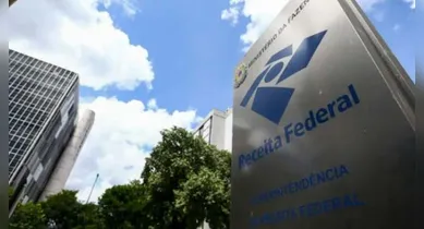 Imagem ilustrativa da notícia: Receita libera lote do IRPF nesta sexta-feira (24); confira!