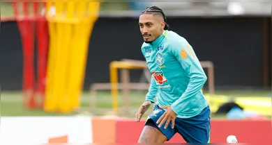 Imagem ilustrativa da notícia: Raphinha é cortado da Seleção após lesão na coxa direita