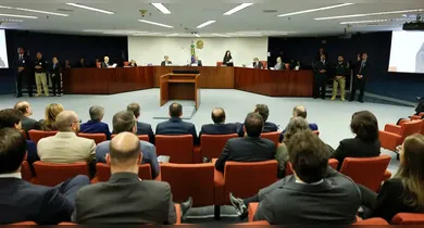 Imagem ilustrativa da notícia: Julgamento no STF começa nesta terça (09) e pode condenar seis réus