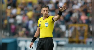 Imagem ilustrativa da notícia: Remo repudia escolha de Raphael Claus no jogo contra o Goiás