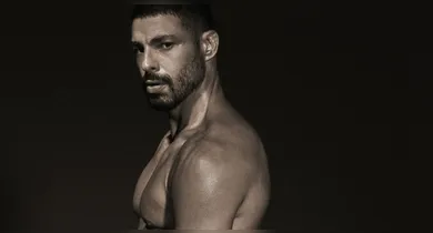 Imagem ilustrativa da notícia: Cauã Reymond se despede de "Vale Tudo" com foto nu e agita a web