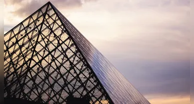 Imagem ilustrativa da notícia: Após roubo milionário, Museu do Louvre reabre para visitação