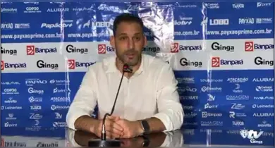 Imagem ilustrativa da notícia: "Foram muitos erros", diz às lágrimas diretor do Paysandu