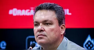 Imagem ilustrativa da notícia: Vai entregar pra Chape? Atlético-GO afasta 'mãozinha' ao Goiás