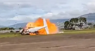 Imagem ilustrativa da notícia: VÍDEO: Avião cai durante decolagem, explode e deixa dois mortos