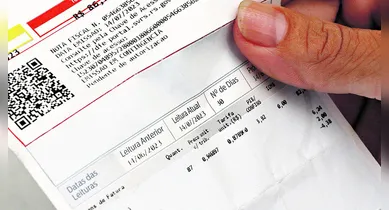 Imagem ilustrativa da notícia: Aneel mantém bandeira para vermelha 1 na conta de luz em novembro