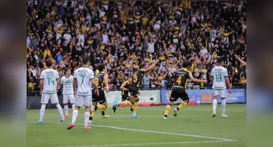 Imagem ilustrativa da notícia: Criciúma vence Chape com gol de Nicolas e muita polêmica no VAR