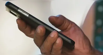 Imagem ilustrativa da notícia: Delegacia da Terra Firme devolve celulares recuperados a seus donos