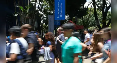 Imagem ilustrativa da notícia: Abstenção no primeiro dia do Enem 2025 chegou a 27%