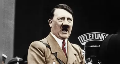 Imagem ilustrativa da notícia: Documentário aponta síndrome que explicaria micropênis de Hitler