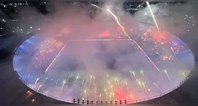 Imagem ilustrativa da notícia: Racing é punido após 'festa insana' no jogo contra o Flamengo