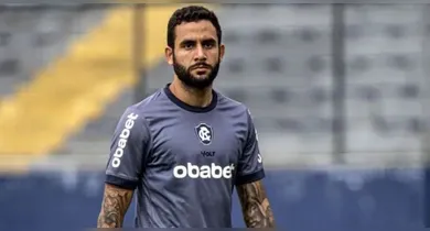 Imagem ilustrativa da notícia: Marcelinho sofre lesão e pode desfalcar partida contra o Avaí