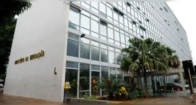 Imagem ilustrativa da notícia: MEC abre 4.350 vagas para curso gratuito na Educação Básica