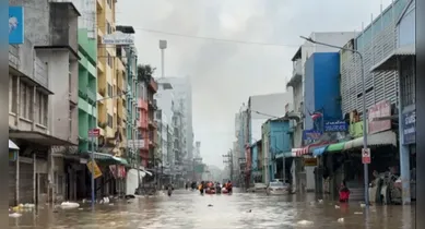 Imagem ilustrativa da notícia: Inundações deixam mais de 900 mortos e centenas desaparecidos