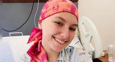 Imagem ilustrativa da notícia: Influencer é intubada e internada em UTI após parada respiratória