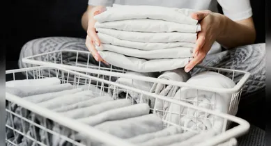 Imagem ilustrativa da notícia: 4 dicas para evitar o cheiro ruim nas roupas em dias de chuva