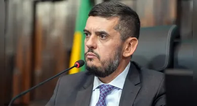 Imagem ilustrativa da notícia: Alerj revoga prisão preventiva de Rodrigo Bacellar