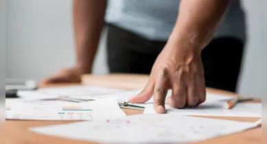 Imagem ilustrativa da notícia: Prefeitura abre seleção com 70 vagas e remuneração superior a R$ 5 mil