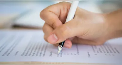 Imagem ilustrativa da notícia: Concurso na área da saúde: banca definida com 511 vagas para níveis médio e superior