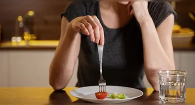 Imagem ilustrativa da notícia: Dieta restritiva causa cansaço e falta de disposição; entenda