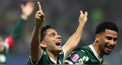 Imagem ilustrativa da notícia: Palmeiras atropela o Juventude e se isola na liderança do Brasileirão