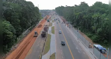 Imagem ilustrativa da notícia: Trânsito tem novo desvio pelas obras da Rua da Marinha