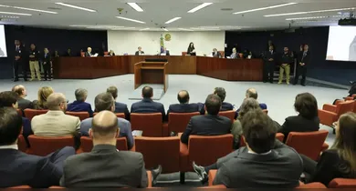 Imagem ilustrativa da notícia: Réus da trama golpista enfrentam STF a partir de amanhã