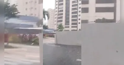 Com a queda da estrutura metálica, os condutores redobraram a atenção no trânsito